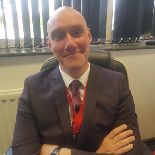 MR S HIGNETT